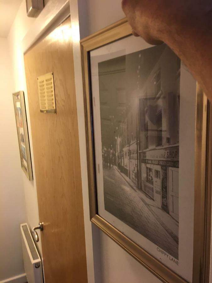 Cardiff Central Apartment Luaran gambar